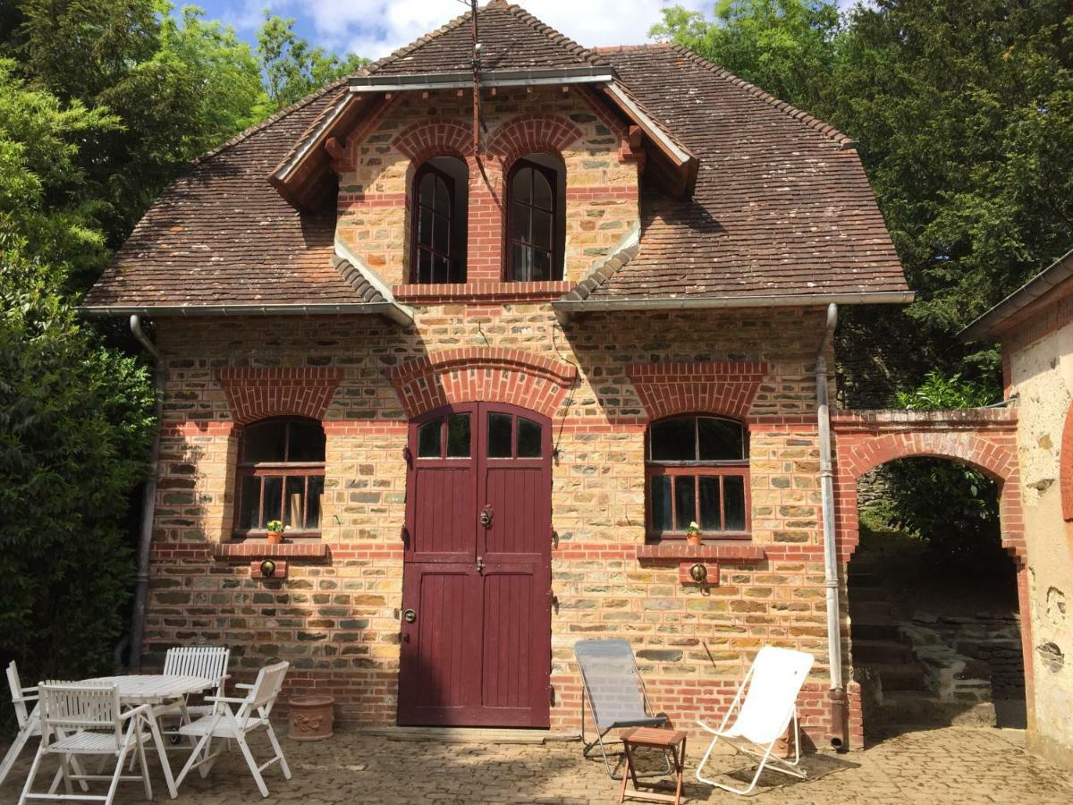 Gite Les Ecuries Du Manoir De Benedicte Cahan Ngoại thất bức ảnh